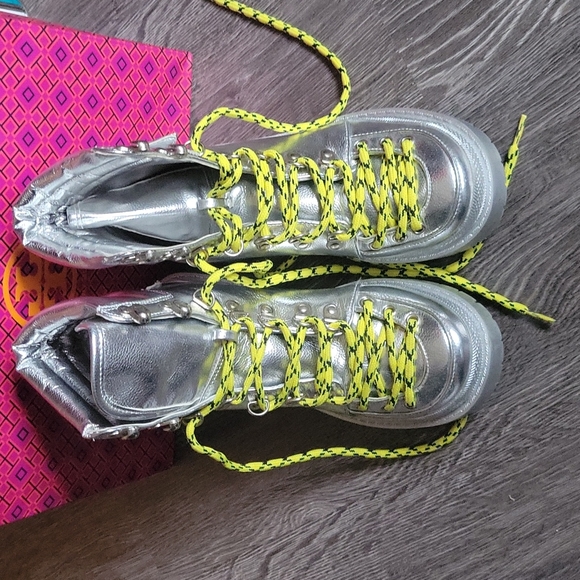 Combat Boots - Picture 2 of 4